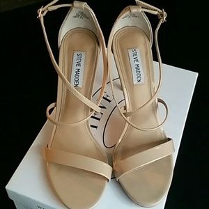 Steve Madden Nude Heels